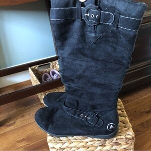 Airwalk black faux suede side zip knee high boots in size 10